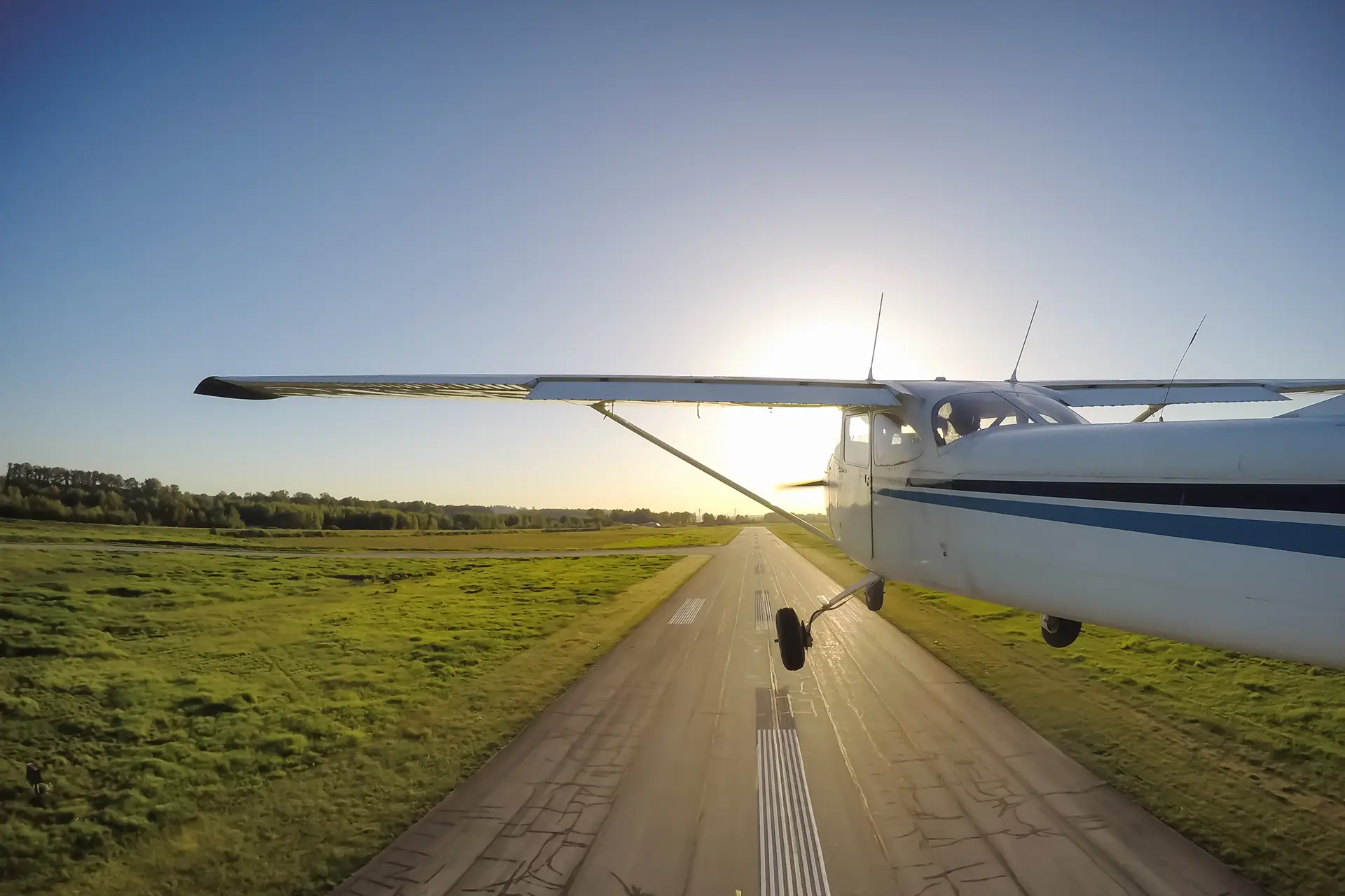 Paseos en avioneta aeroclub de Vitoria